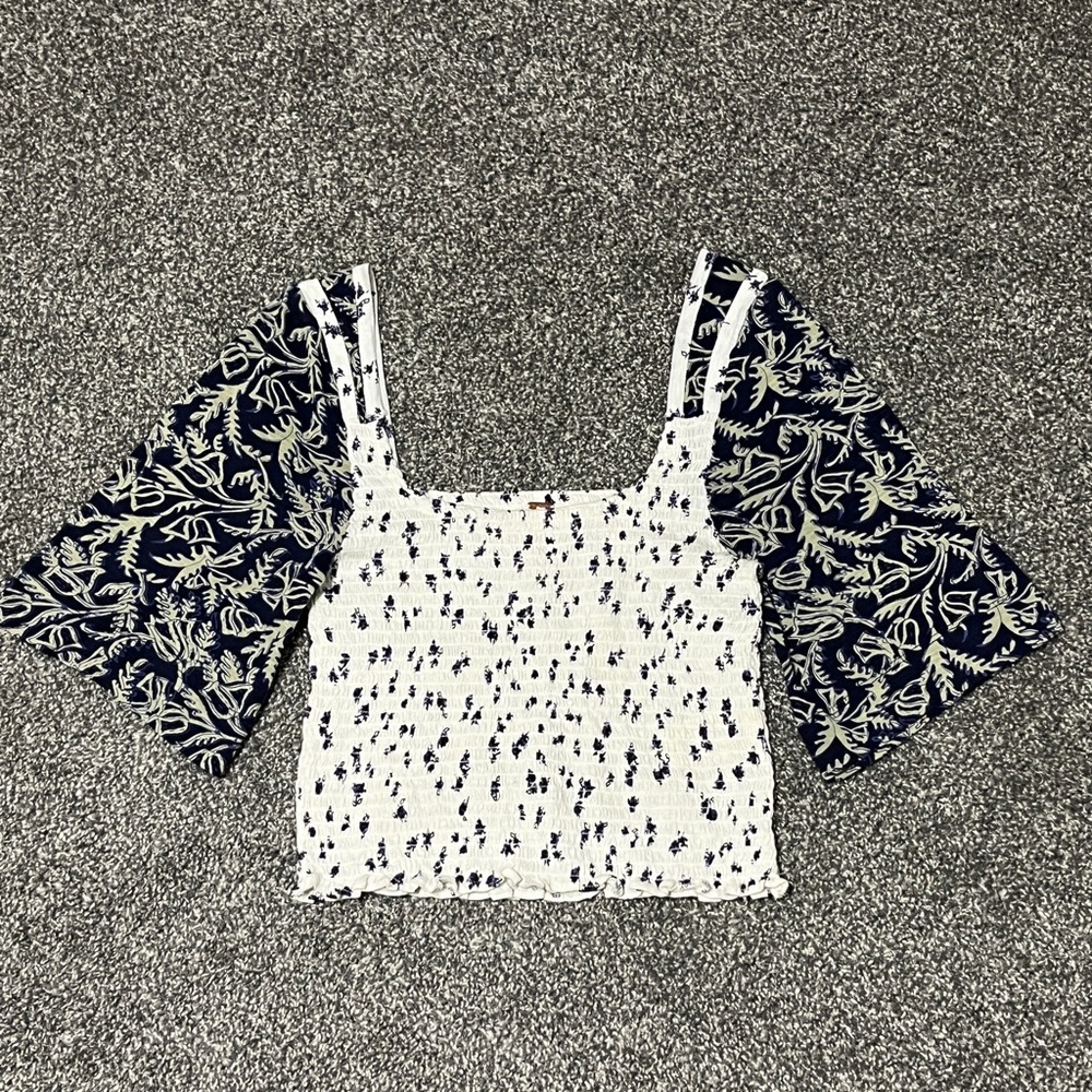 Free People Marigold Navy and White Floral Blouse Size S - Picture 2 of 7